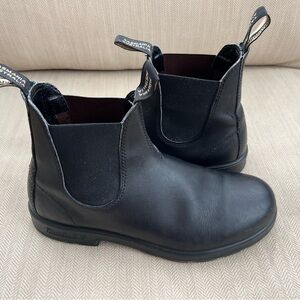 Blundstone Black Chelsea Boots 10.5